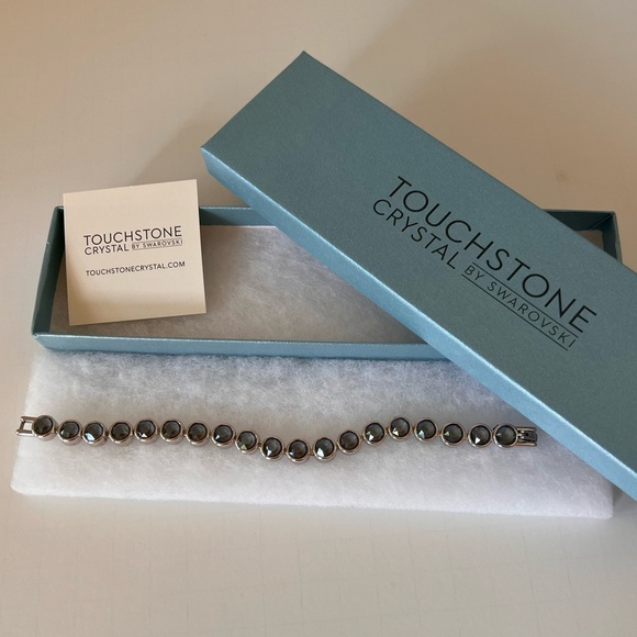Touchstone Crystal by Swarovski - Dark Grey Ice Bracelet - Excellent Condition - Picture 6 of 11